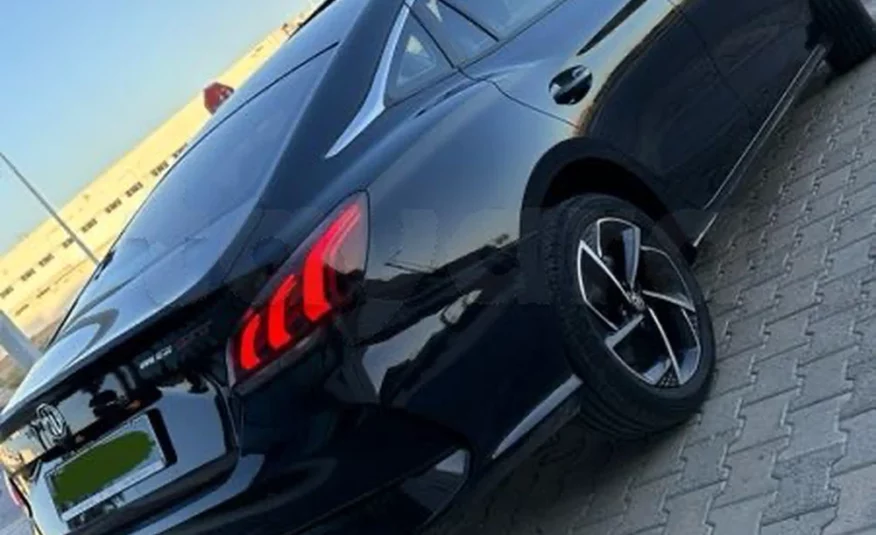 2024  MG  GT
